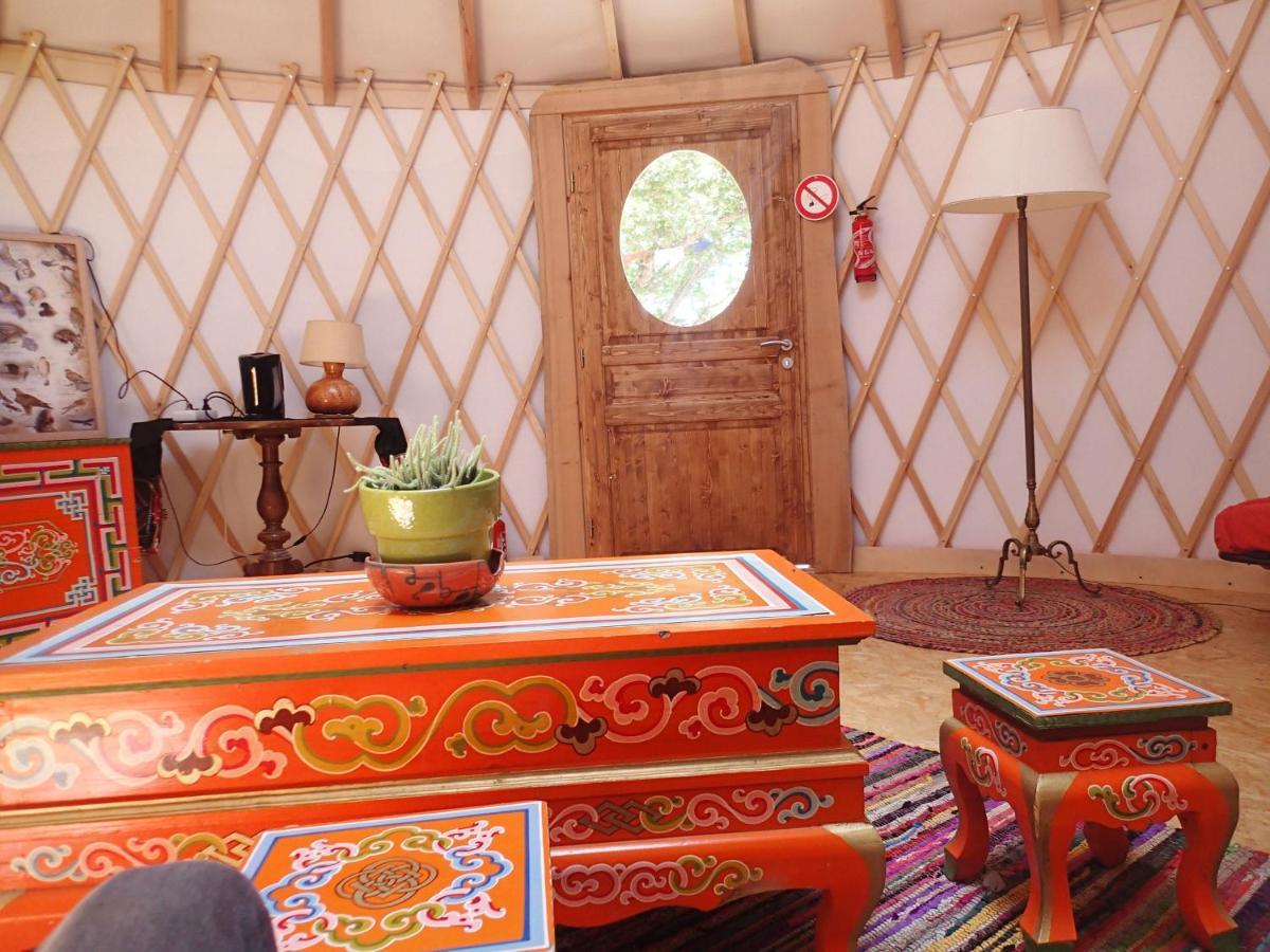 Eco-Hotel Et Yourtes Du Mercantour Guillaumes Luaran gambar