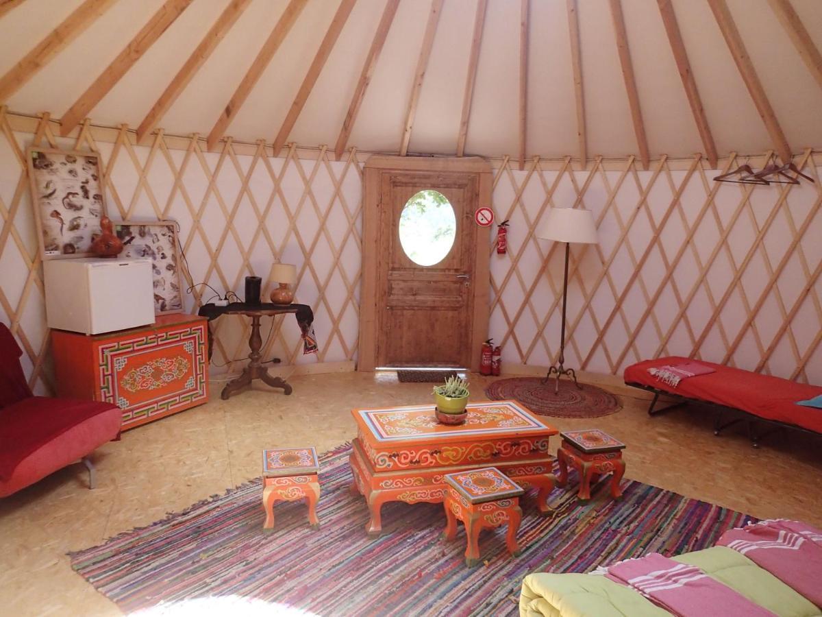 Eco-Hotel Et Yourtes Du Mercantour Guillaumes Luaran gambar