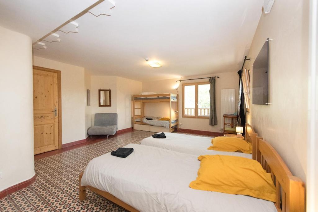 Eco-Hotel Et Yourtes Du Mercantour Guillaumes Luaran gambar