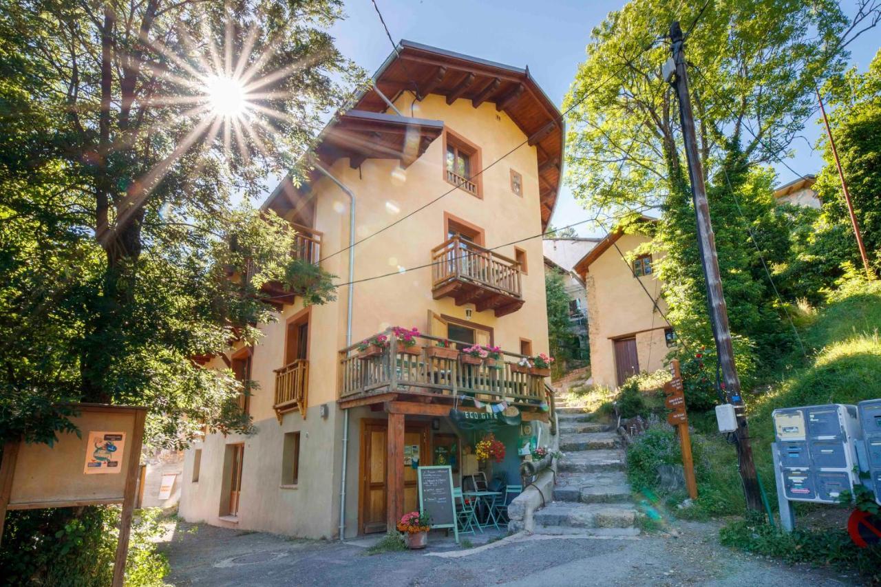 Eco-Hotel Et Yourtes Du Mercantour Guillaumes Luaran gambar