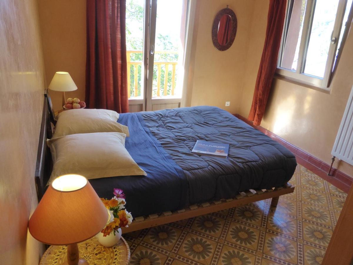 Eco-Hotel Et Yourtes Du Mercantour Guillaumes Luaran gambar
